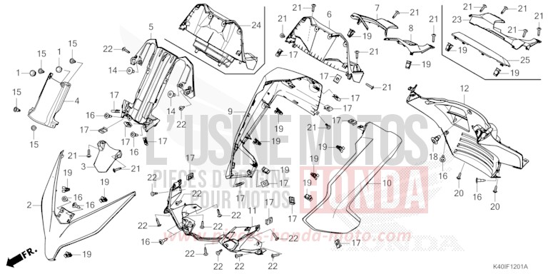 GAINE DE PROTECTION AVANT/TABLEAU DES COMPTEURS (NSS125ADP/R/S/SS/T/ST) de Forza 125 PEARL NIGHTSTAR BLACK (NHA84) 2026